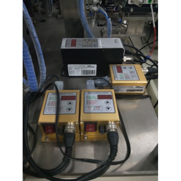Industrial Electronic Assembly Line Equipment 220V 2.5 Kw 0.4--0.6Mpa For Alarm