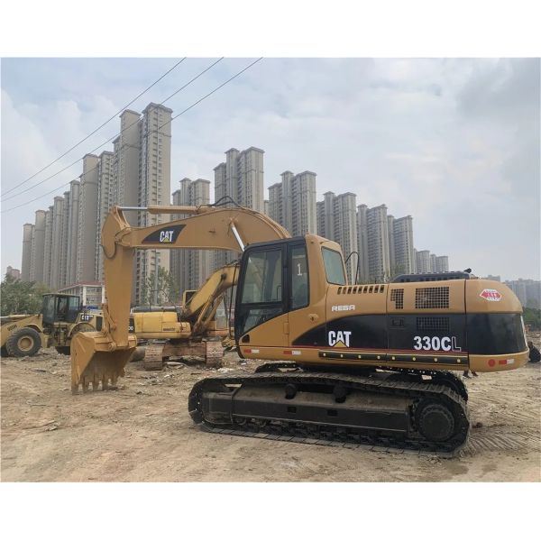 Excavateur hydraulique 320D utilisé