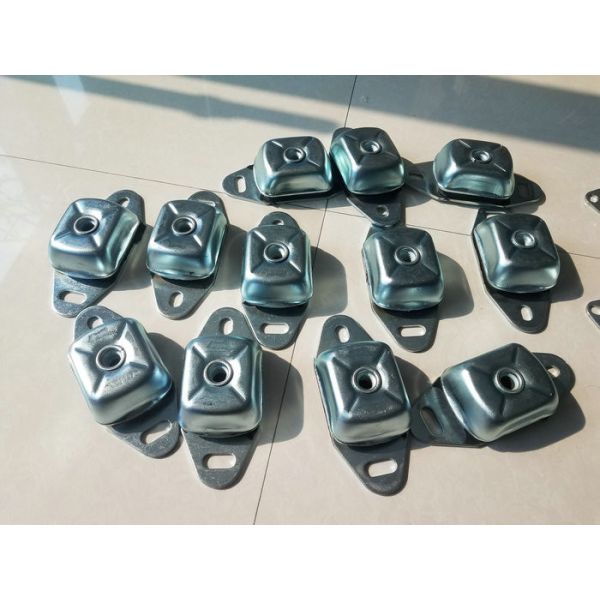 High Tensile Rubber Shock Mount with Smooth Surface and Galvanized Metal for Marine Vibration Damping