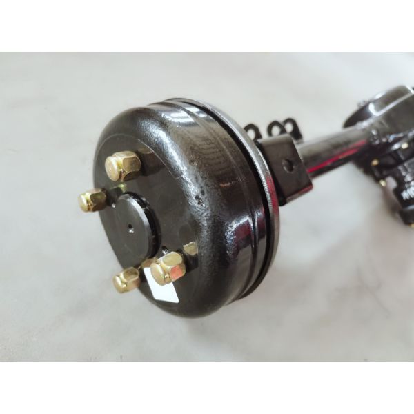 DAYANG Tricycle Axe arrière 980 Changan après-brûleur 180 tambour Matériau en alliage d'aluminium