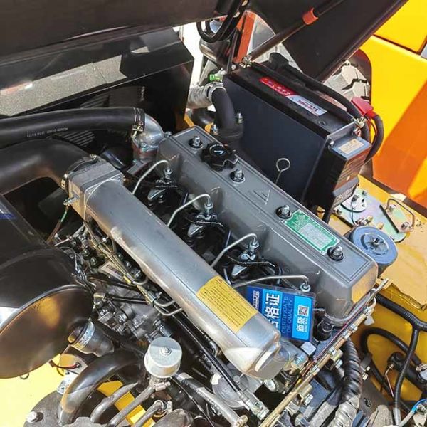 Container Mast 4.5m 5 Ton Diesel Forklift Truck With Cabin Heater Sideshift