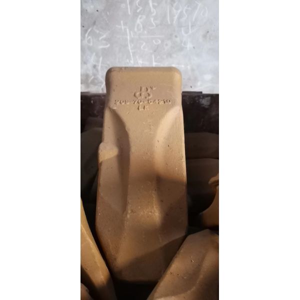 Зубы ведра бренда TIG зубов ведра утеса легированной стали PC650 209-70-54210 RC с машиной V51
