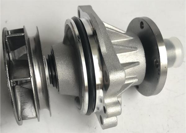 11517527799 Engine Parts BMW Water Pump