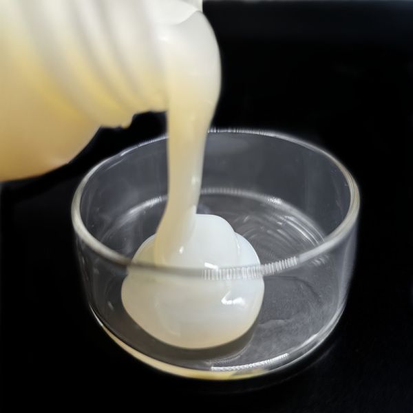 Отличная блестящая акриловая эмульсия для углеродного черного