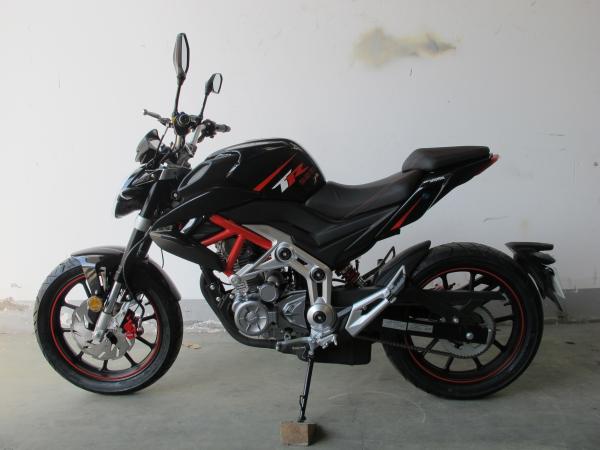 12KW 8000r/Min Brutalle 250R Beginner Sport Motorcycles