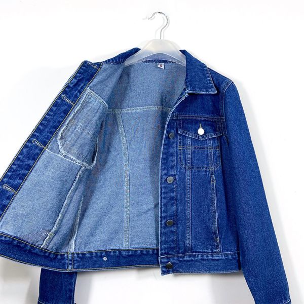 Кнопка изготовления куртки джинсовой ткани вниз с одежды джинсовой ткани OEM куртки помыла голубой хлопок