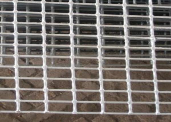 ASTM 439 Stainless Steel Perforated Plate Mesh Sheet For Industrial Filter