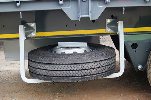 High Quality Steel Excellent Engine Rugged and Durable South Africa Truck Bodies Dropside Trailer