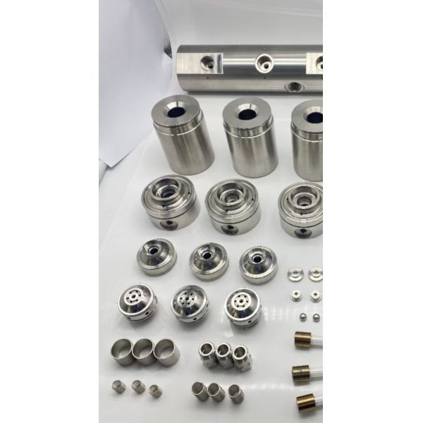 Tubes de mélange à jet d'eau en céramique de 6 pouces Pièces de machines de découpe à jet d'eau