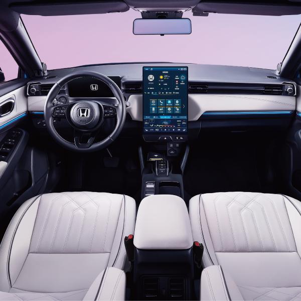 2023 Supply Dongfeng SUV 5 Seats Electric Car 66 Kwh Battery Capacity Fast Charging Secondhand for Europe Market