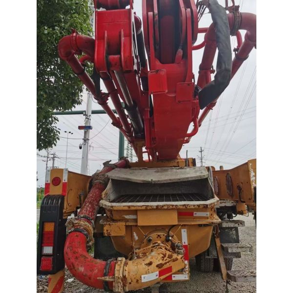 Used Shacman 37m Boom Concrete Pump Truck SYM5230THB 370C-8A J08E WY Engine