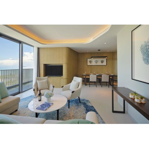 Гостиница квартиры для долгосрочной оставаясь одиночной облицовки дуба квартиры обшивает панелями комнату Bedroom+Living