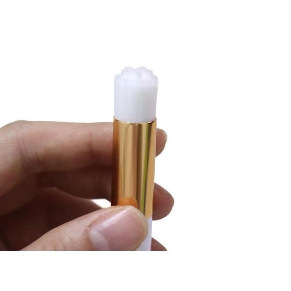 2020 аксессуаров Concealer макияжа щетки стороны щетки чистки ресницы щетки носа новой красоты многофункциональных профессиональных