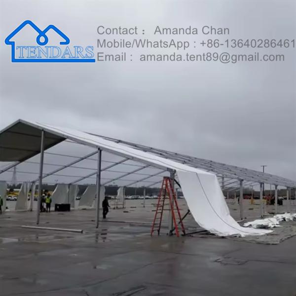 Tenda de armazenamento de exterior personalizada de Inverno Quadro de alumínio impermeável Tendas de armazém para venda