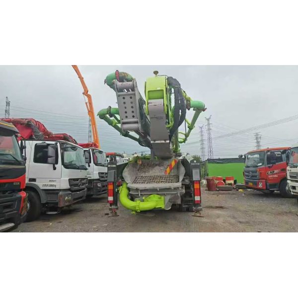 2020 ZOOMLION 56M 、62M、70Mconcrete pump truck  price