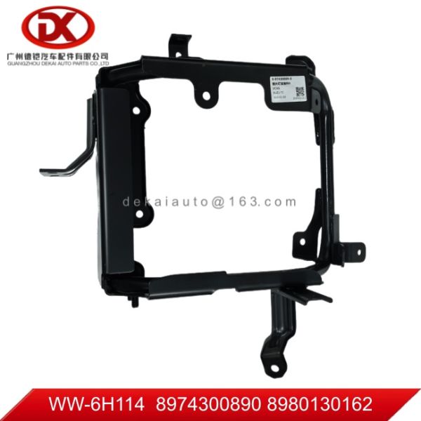 8974300890  8980130162   Headlight bracket right  GXZ360/6UZ1-TCS