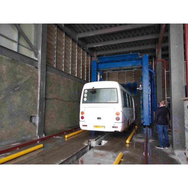 Станция для стирки автобусов с высоким давлением воды и чисткой щеткой