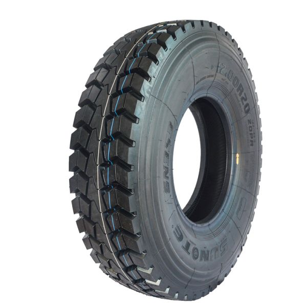 12.00R20 / PR20 Light Truck Radial Tyres 23mm Tread Depth 9 satndard Rim