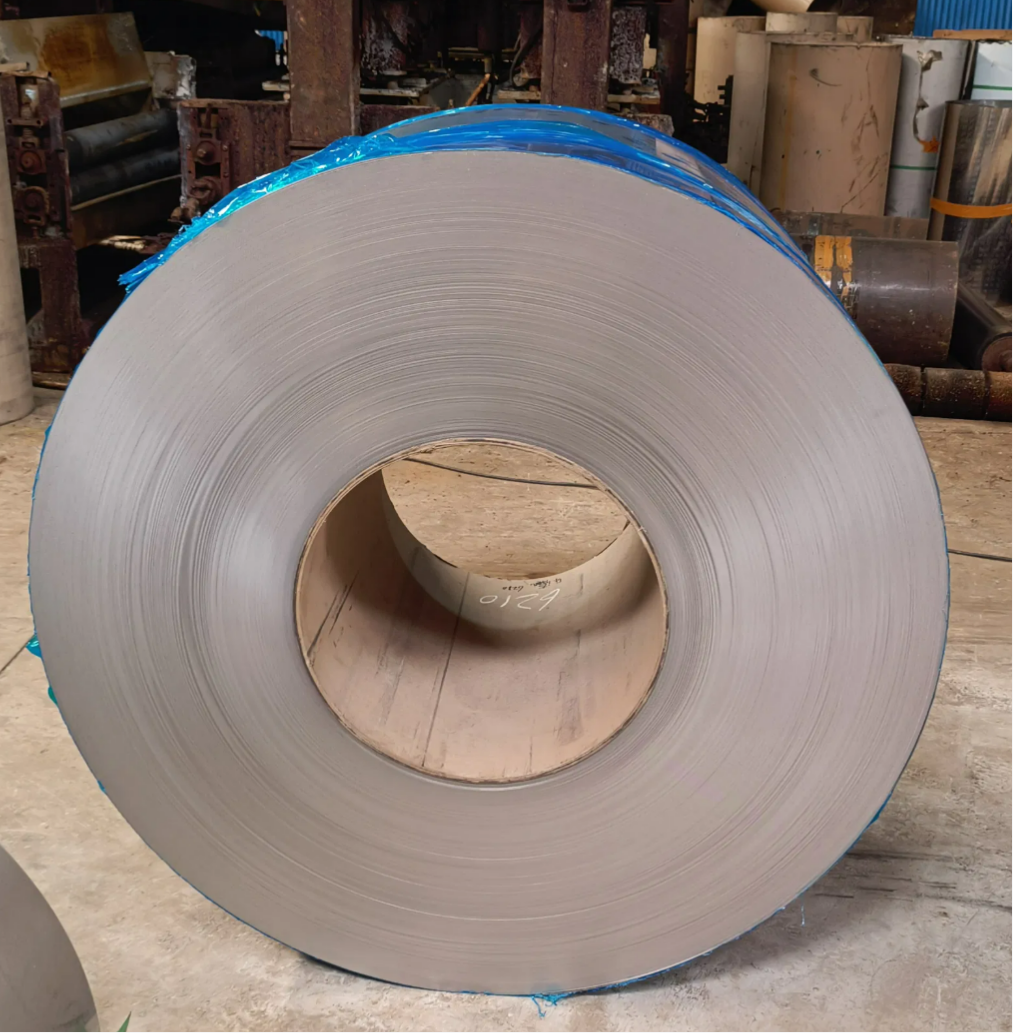ASTM AISI 316 304 Stainless Steel Coil Stock Customized Thickness