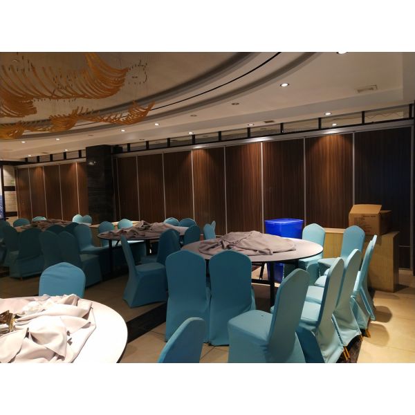 Multi Color Acoustic Material Sliding Movable Partition Walls Commercial Furniture Saving Space