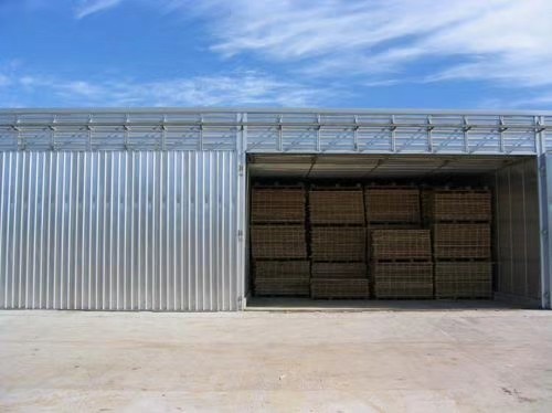 Устройства для сушки древесины на печи с горением угля / дров, печи для обработки поддонов