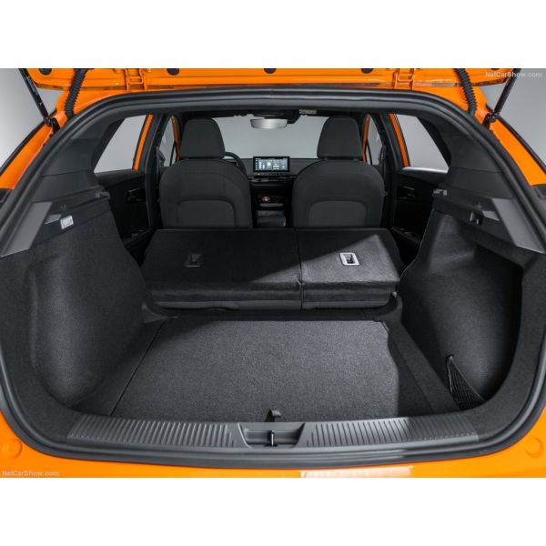 Новая Энергия 2024 самый горячий чисто электрический автомобиль MG4 EV с 250N.m крутящий момент Max. 986l