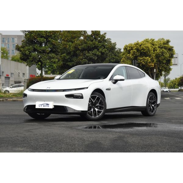 480-702KM NEDC Xpeng P7 Sports Car Electric Car Vehicle Fast Charge Time 0.48h