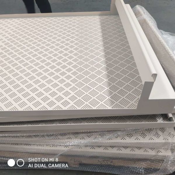 Черная алюминиевая перфорированная металлическая плита для шторы 1,8 мм