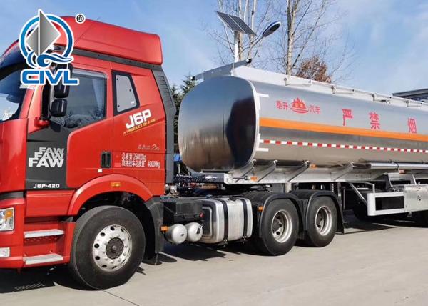 Round Or Square Shape Chemical Liquid Tanker Trailer Three Axles 30,000L- 33,000L