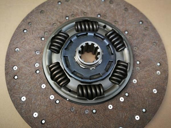 1861760034CLUTCH DISC