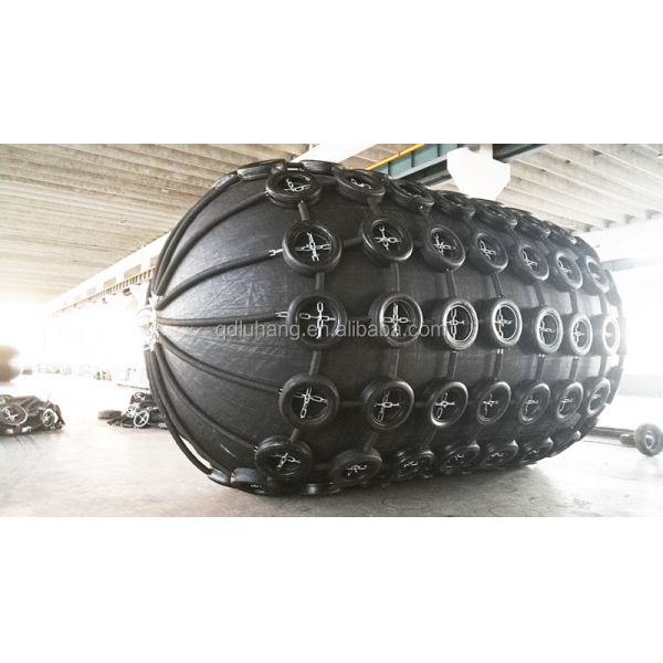 High Performance Pneumatic Rubber Fender For Ship Berthing And Docking 2m X 3.5m