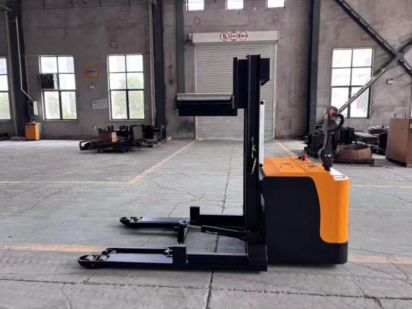 24V 400AH 非標準 オーダーメイド 電動パレット トラック 双面回転ドラム 負荷容量 1700 kg のユニバーサル ベアリング プラットフォーム