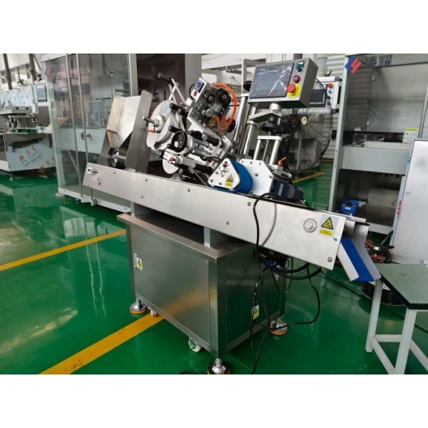 Advanced Horizontal Labeling Machine for 1-20ml Bottles – High Efficiency and Versatility for Cosmetic and Pharmaceutical Applications