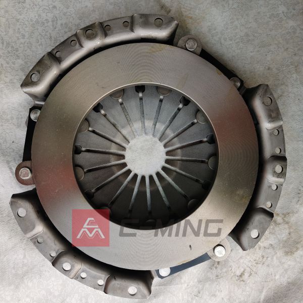 MBC523 Heavy Duty Truck Clutches 4G54 MD724426 225×150×264
