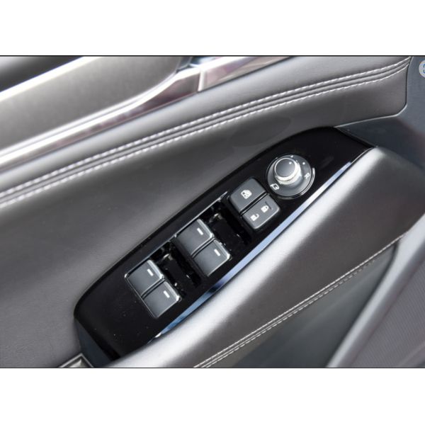 Автомобиль бензина седана места двери 5 версии 4 спорта голубого неба 2.5L Mazda ATENZA 2021 средний