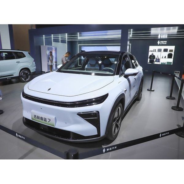 2024 Livan 7 Geely Ruilan 7 EV Автомобиль LHD в запасе батареи 450 км EV автомобили новые энергетические транспортные средства автомобиль чисто электрический