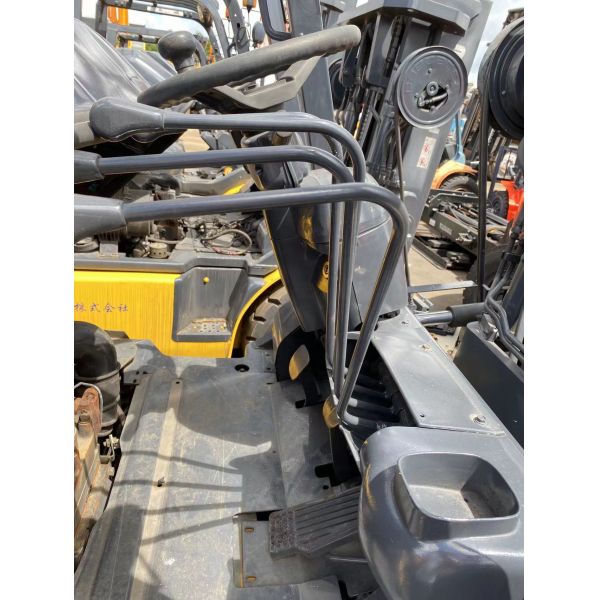 Almost 5Ton KOMATSU FD50 FD35 FD40 FD45 EPA Engine Hydraulic Forklift with 46KW Power