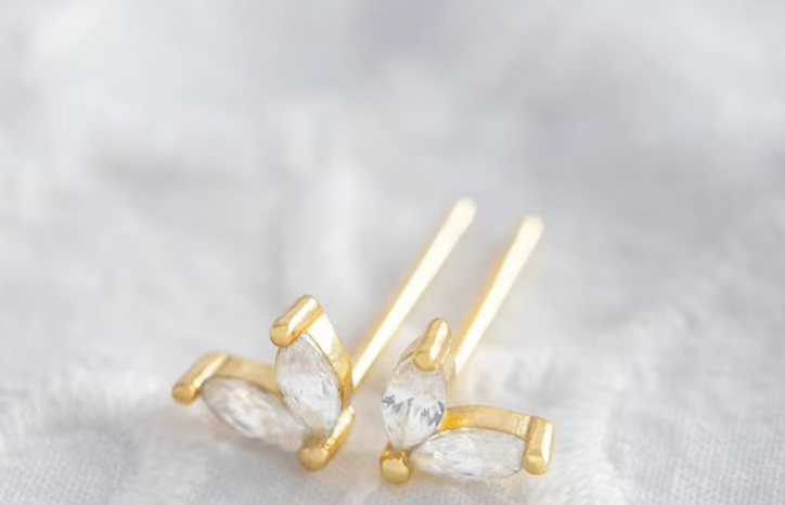 925 Sterling Silver Jewelry en gros Minimaliste Petit 925 Sterling Silver Zircon Stud Boucles d'oreilles ornées Boucles d'oreilles pour femmes