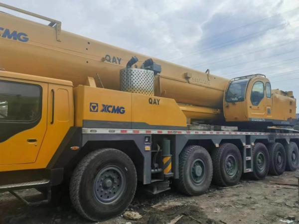 200T Xg All-Terrain Terrian Used Truck Crane Máquinas de equipamento pesado Certificado ISO9001