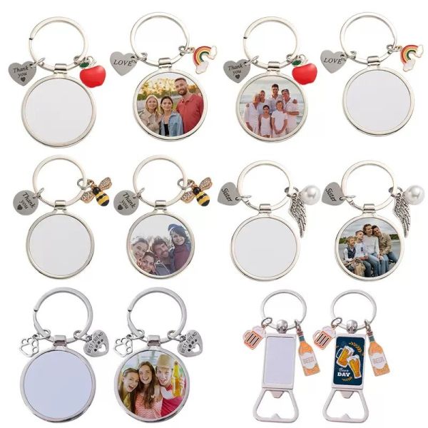 Promotional Birthday Gift Keychain Round Metal Pendant Keychain Unique Sublimation Blank Photo Keychain