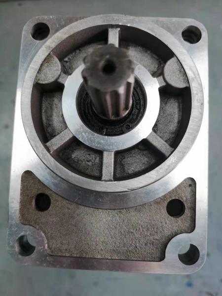 Excavator Kubota 027 Hydraulic Pilot 10T Gear Pump