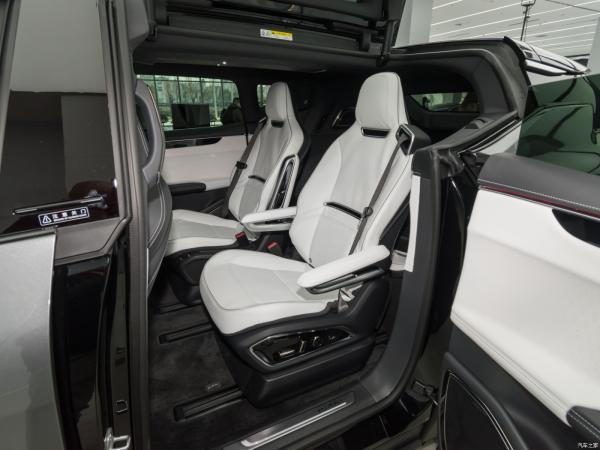 Long Endurance SUV de 6 lugares EV 2022 Hiphi X Zhiyuan com 220 kW de Potência e 630 km de alcance