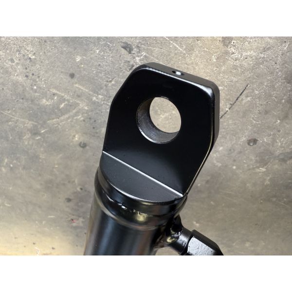 Double Acting Telescopic Piston Cylinder With Hard Chrome Plated Surface Steel Construction