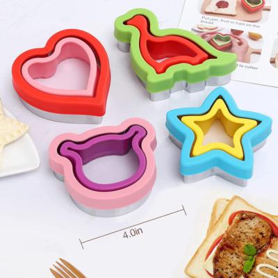 4pcs Sandwich Cutter Stainless Steel Houseware Flower Dinos Circle Mickey Mold