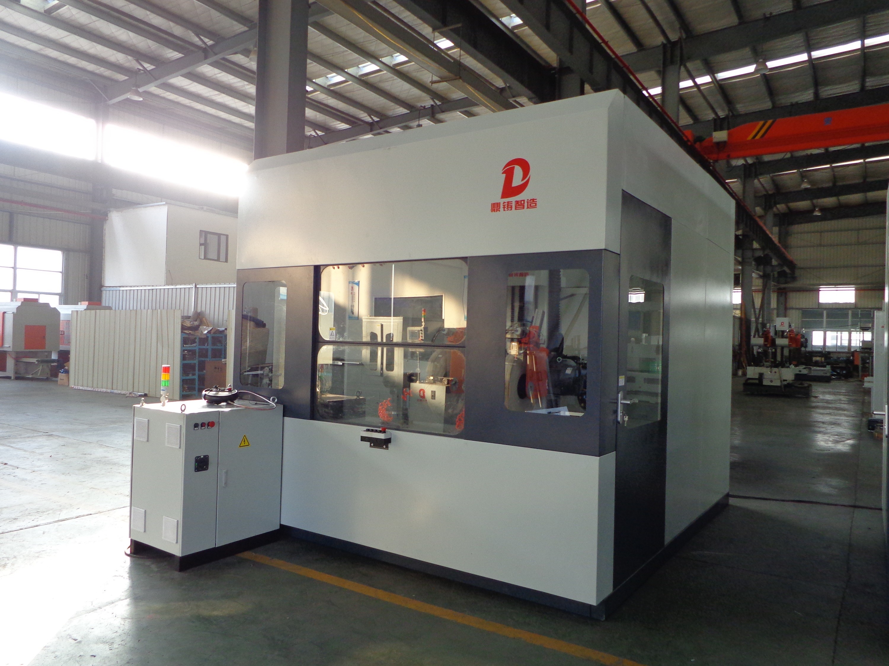 Машина CNC Programmable валика для шерохования полируя для поверхностной отделки