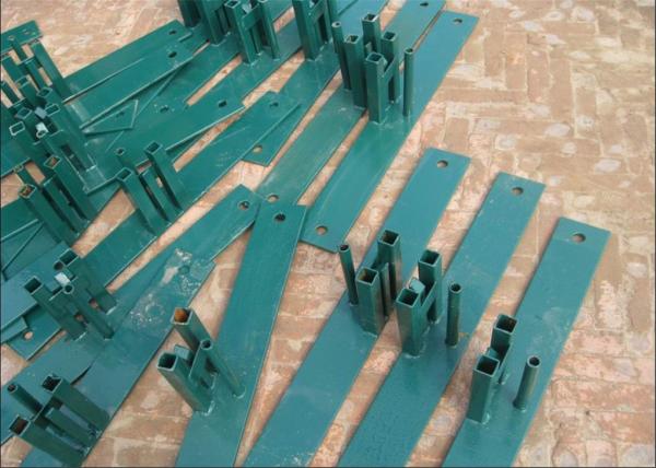 6FT X 9.5FT Powder COATED canada standard temporary fence panels mesh spacing 2x8x8ga diameter tubing 30mm RHS x 1.6mm