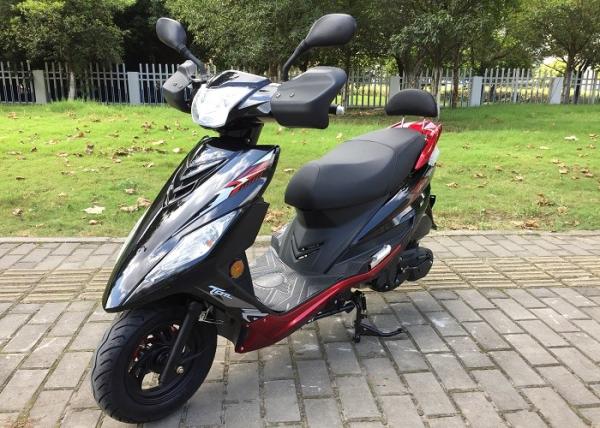 Air Cooled Gas Powered Mopeds , Gas Powered Scooters Street Legal