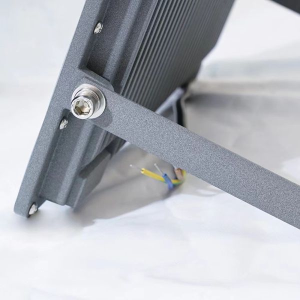 15000 Hours Working Time High Power Cold White Solar Floodlight for Warehouse Stadium Garden