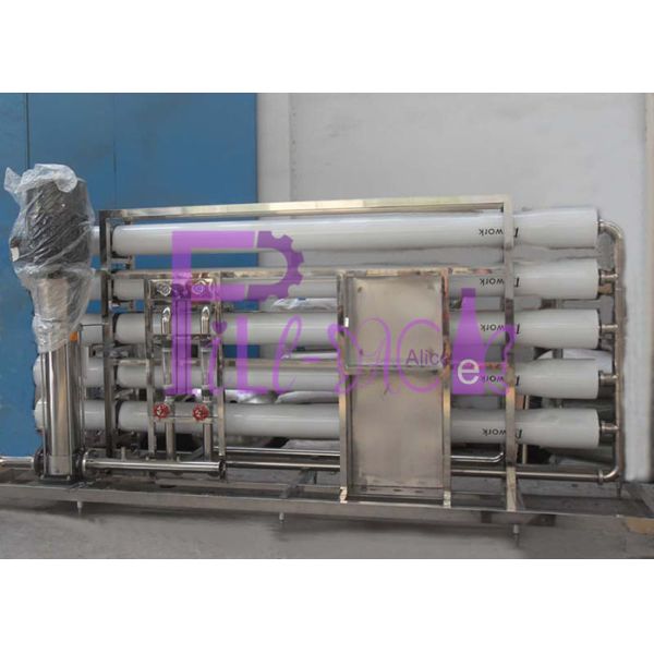 Equipo ultravioleta del purificador del agua