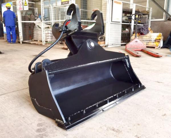 High-Strength Steel Mini Digger Tilt Bucket For Excavator  Precise Grading